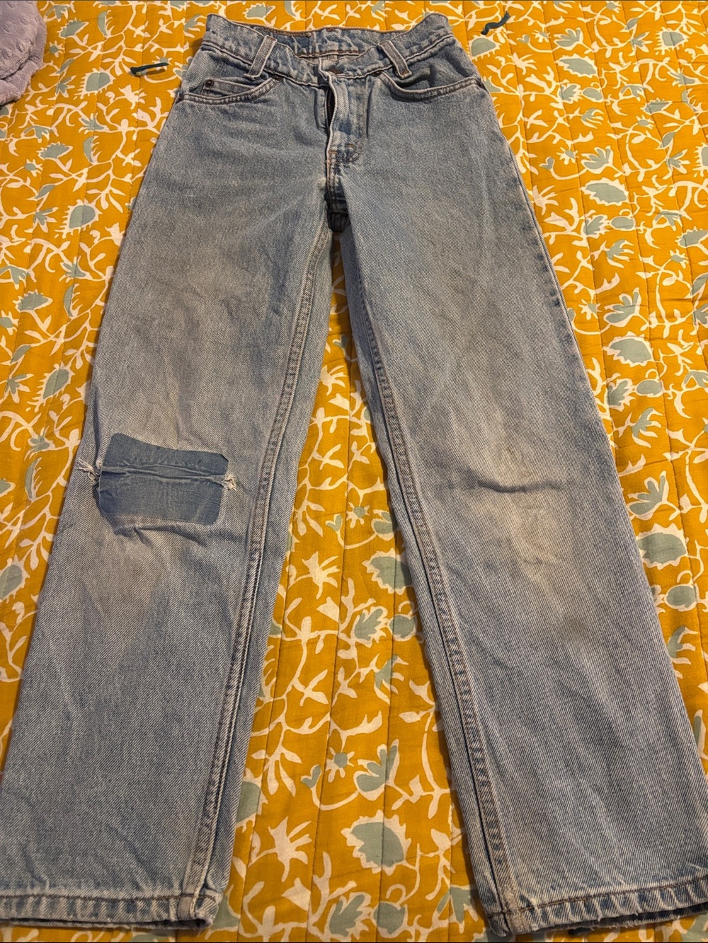 Vintage Levi’s 550 Slim Light Wash Retro Patchwork